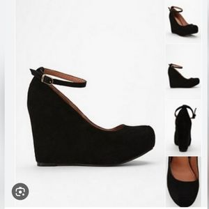 ISO Jeffrey Campbell Adelaide Suede Wedge size 9